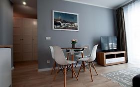 Apartament Ikar - 2 Pokojowy Przy Morzu Z Balkonem