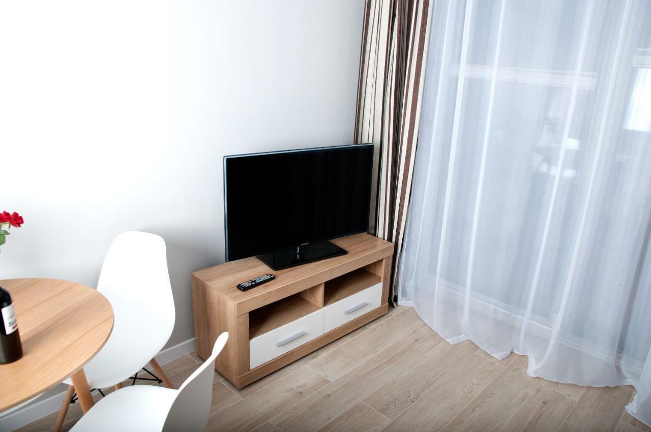 Apartament Ikar - 2 Pokojowy Przy Morzu Z Balkonem بوبيروفو المظهر الخارجي الصورة